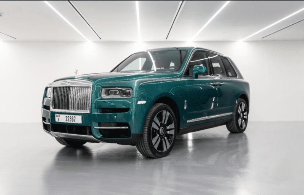 Rolls Royce Cullinan With Driver in Dubai